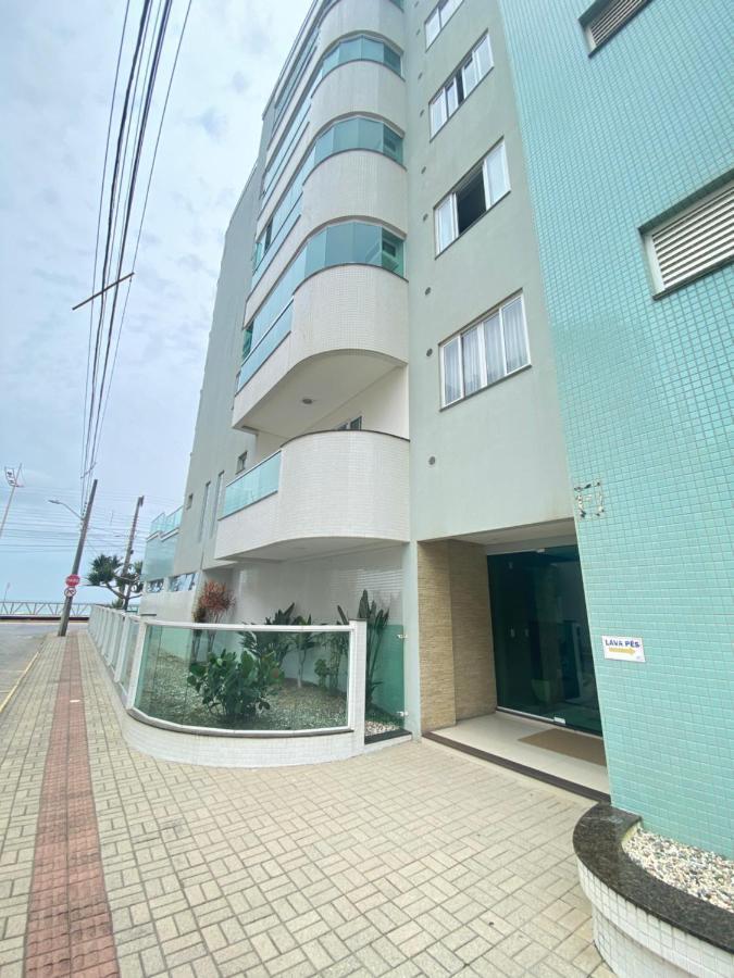 Gravata Predio Frente Mar Ao Lado Beto Carrero E Balneario Camboriu Brisamarbc4 Leilighet Navegantes Rom bilde